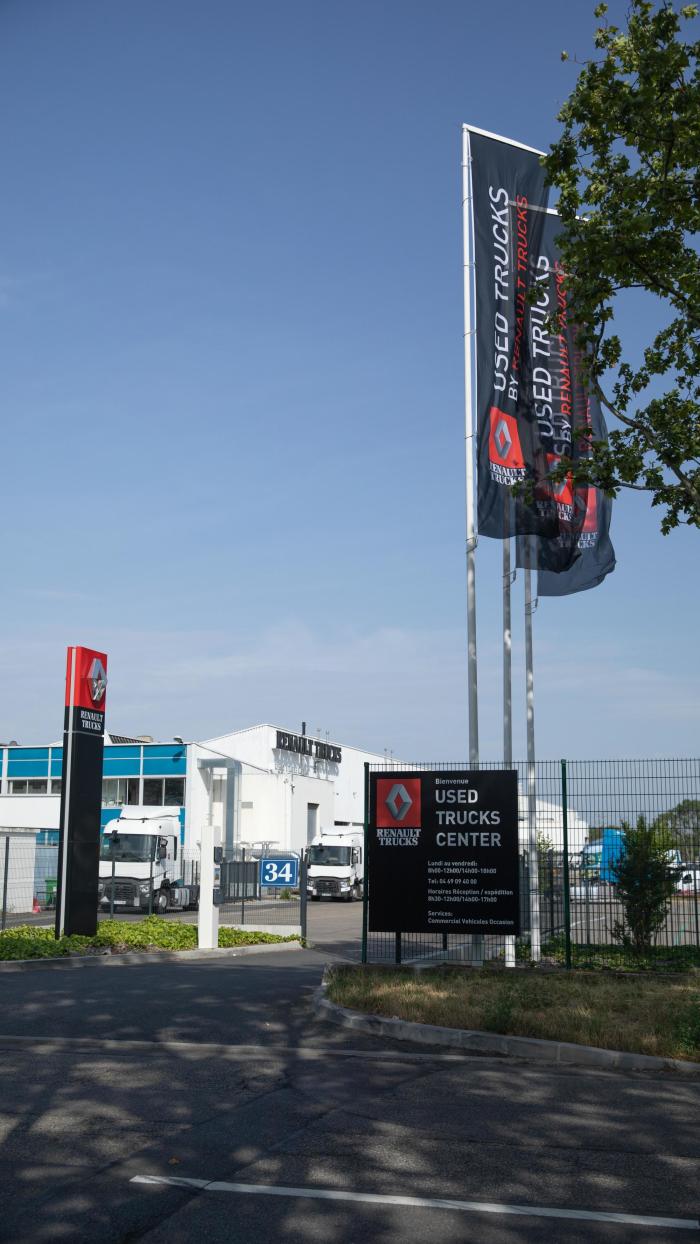 Used Trucks Factory
