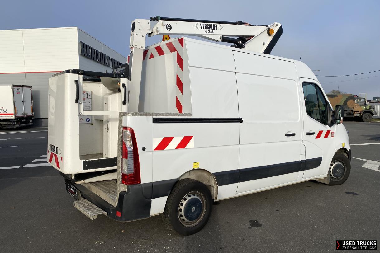 Renault Trucks Master
                                            130