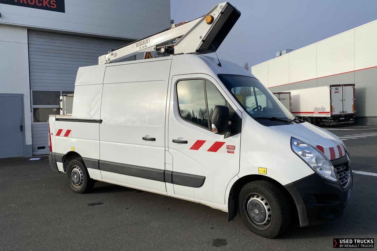 Renault Trucks Master
                                            130