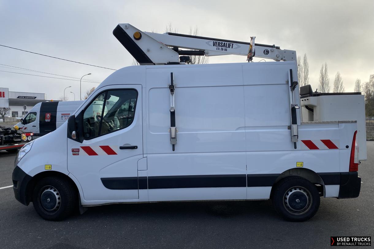 Renault Trucks Master
                                            130