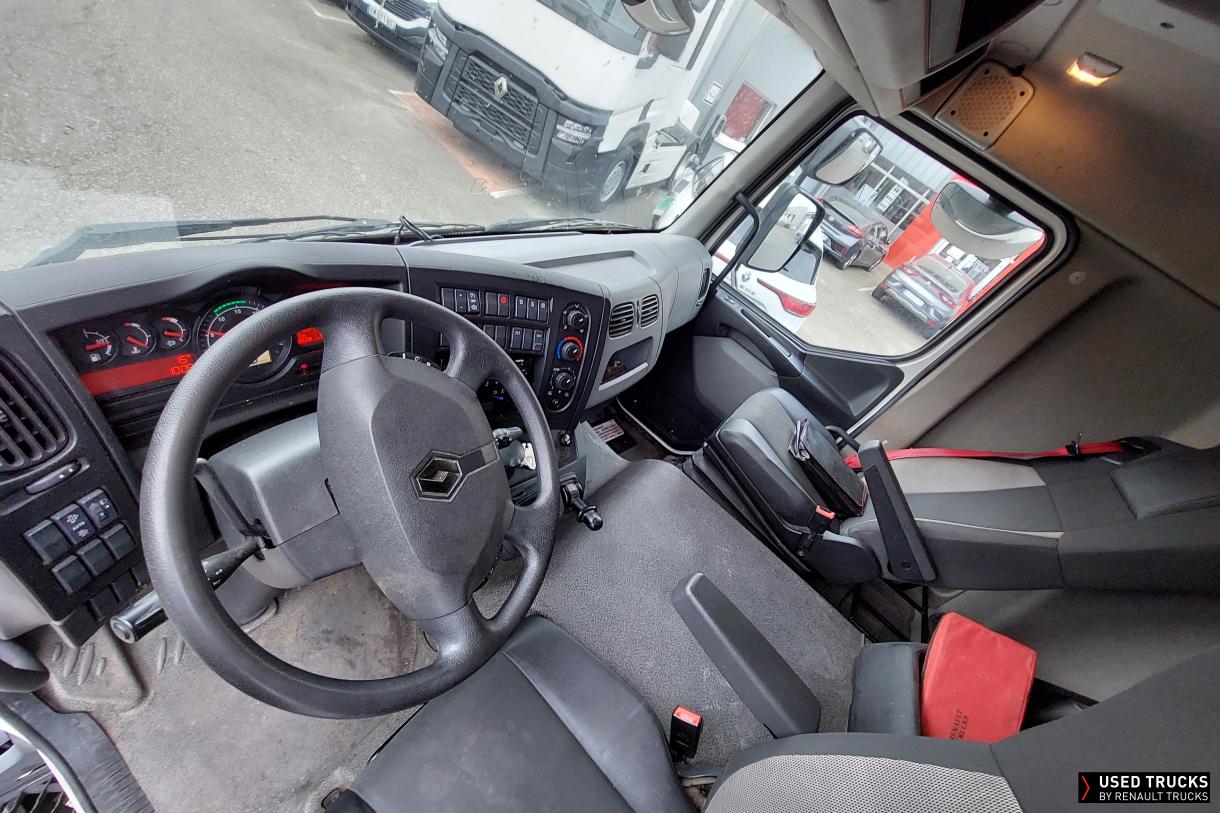 Renault Trucks D
                                            280