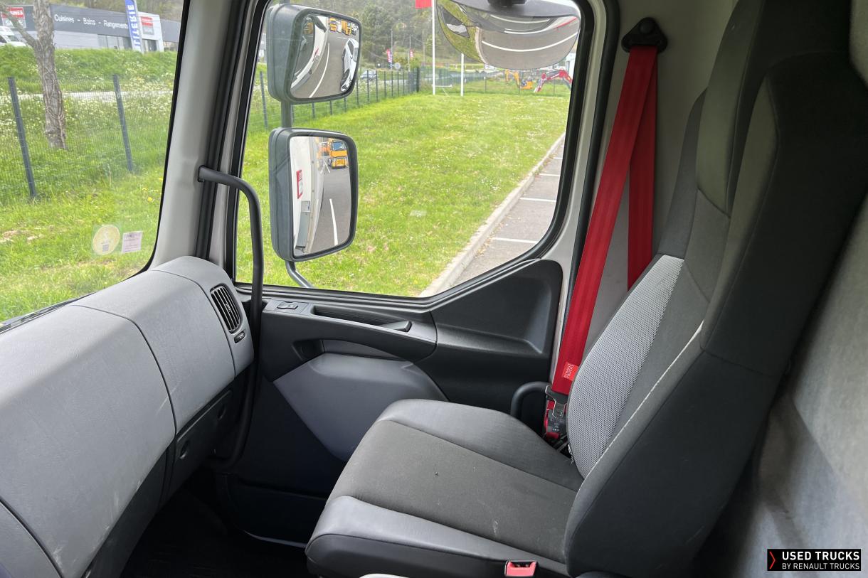 Renault Trucks D Wide 380