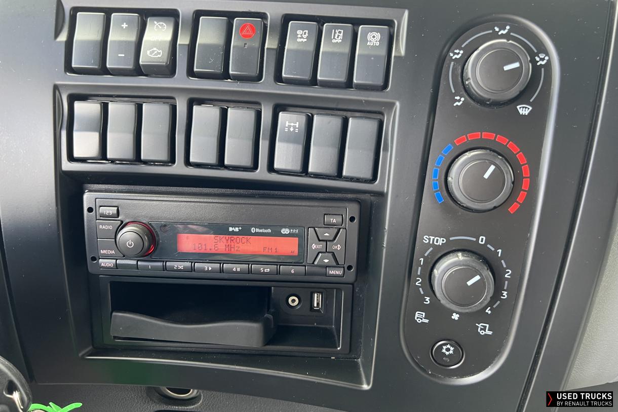 Renault Trucks D Wide 380