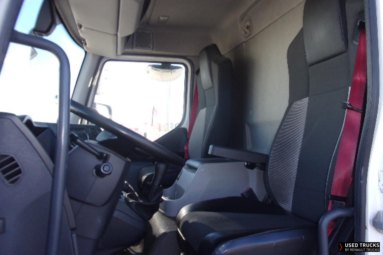 Renault Trucks D 210