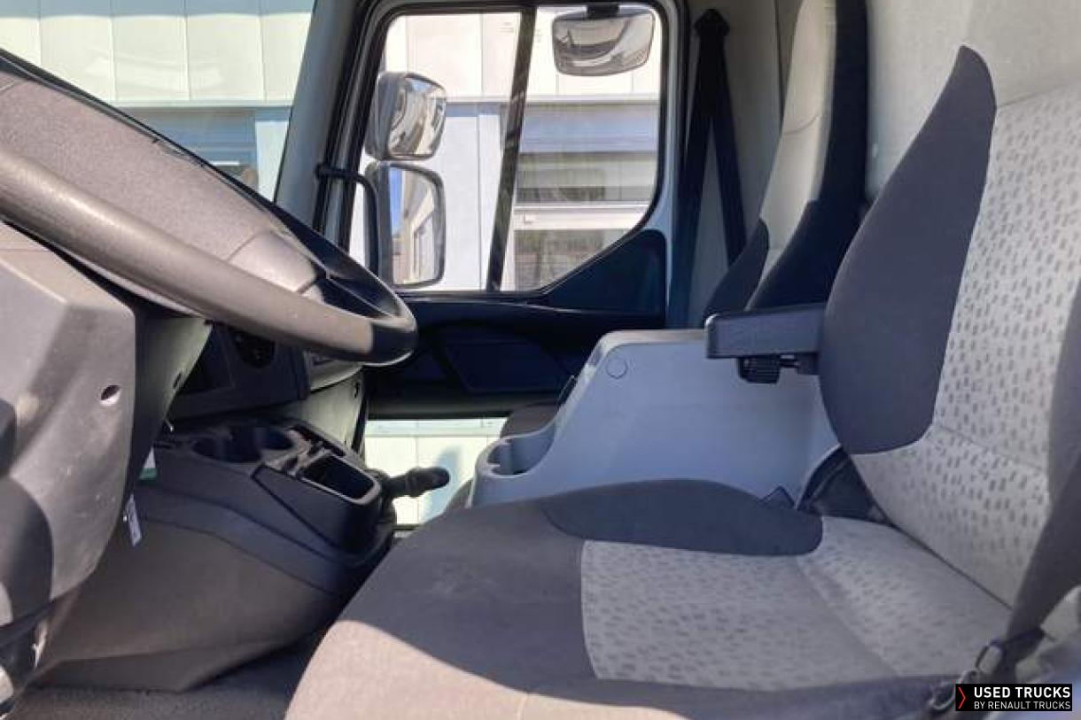 Renault Trucks Midlum 220