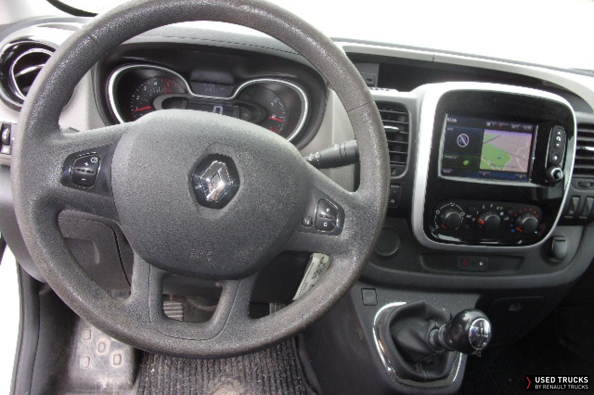 Renault Trucks Trafic 