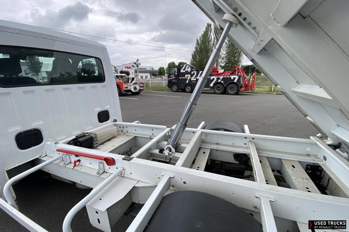 Renault Master 130