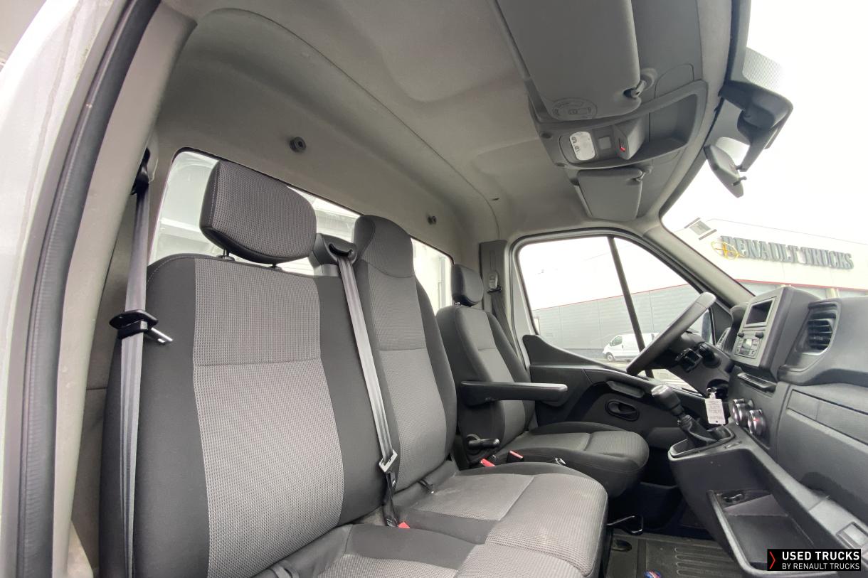Renault Master 130