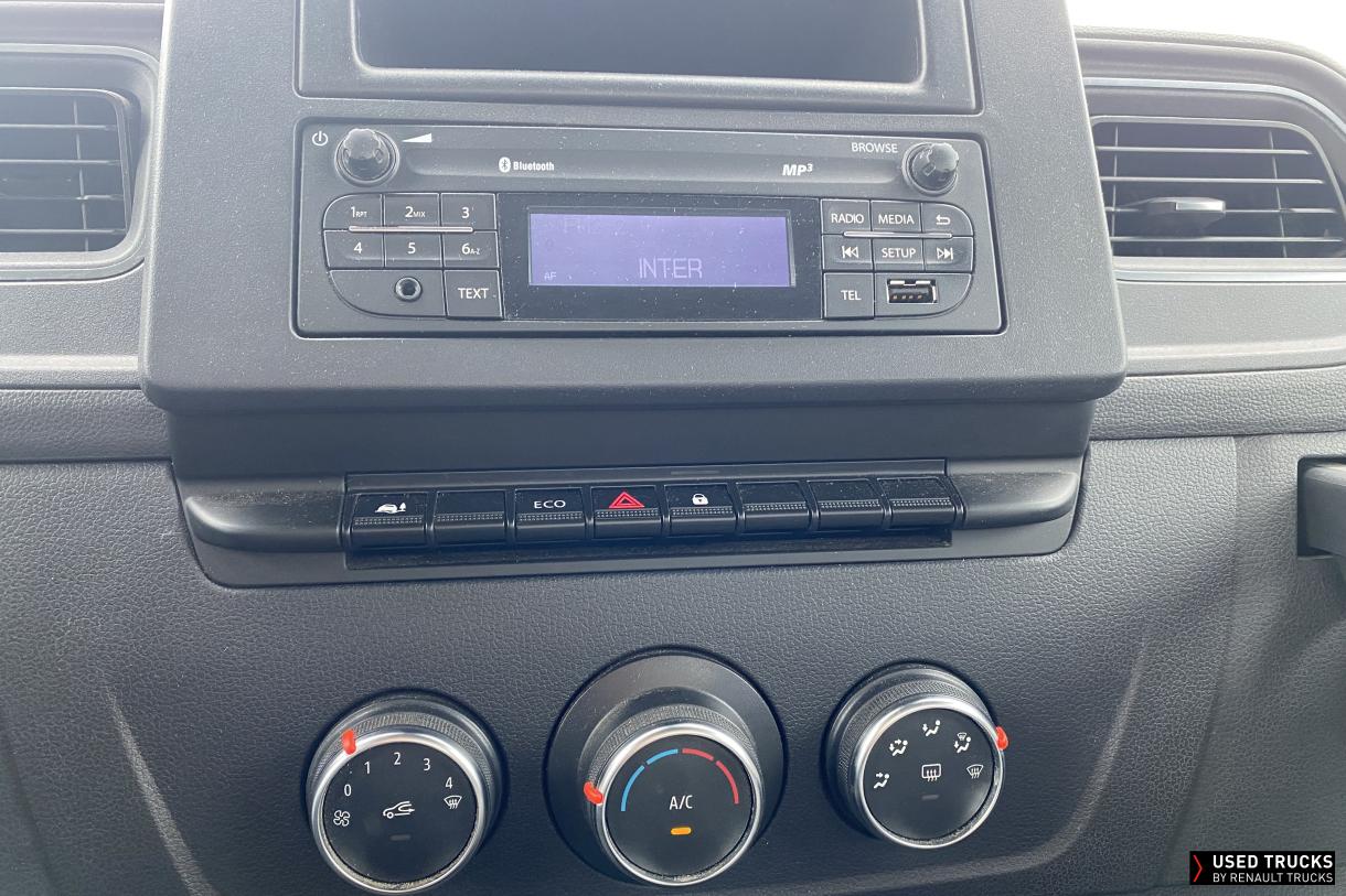 Renault Master 130