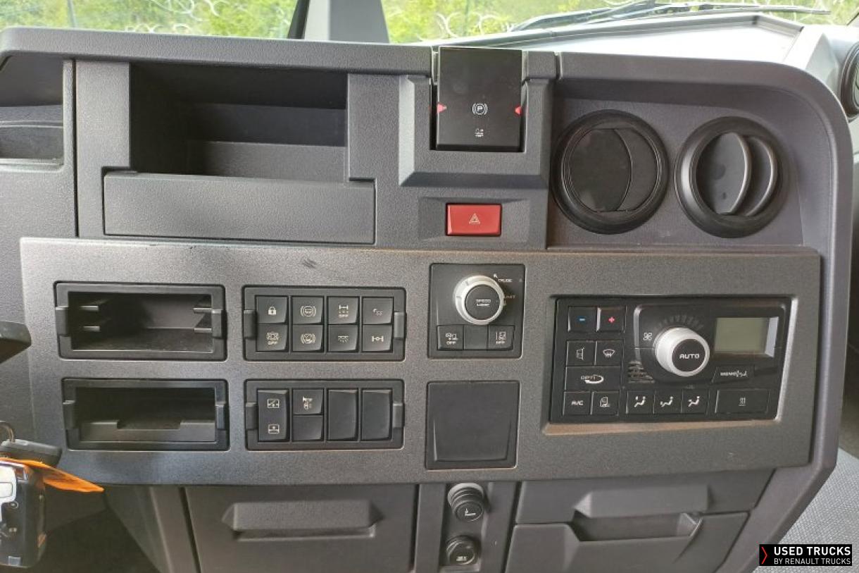Renault Trucks T 440
