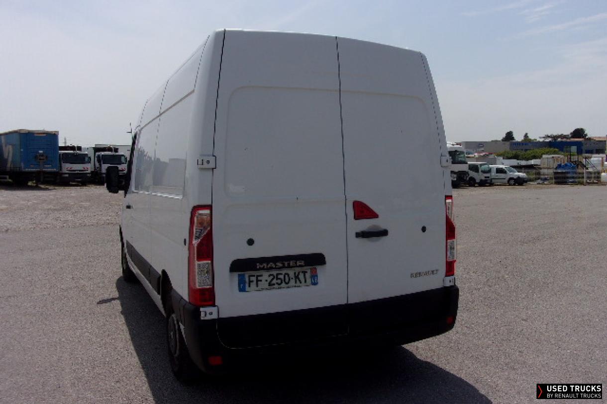 Renault Master 130