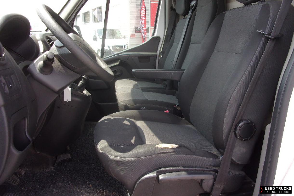 Renault Master 130