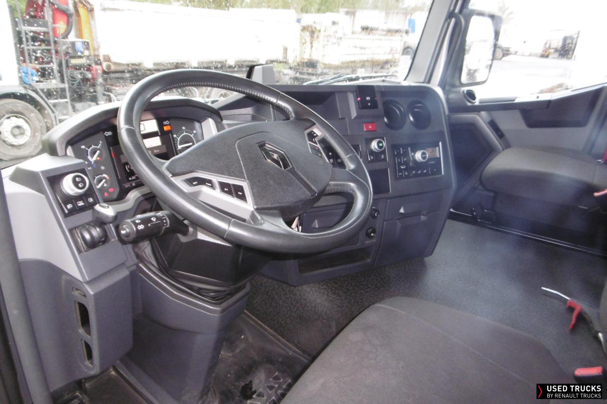 Renault Trucks T 480