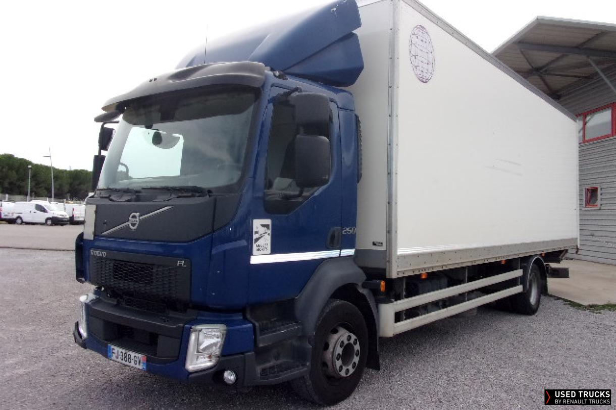 Volvo FL 