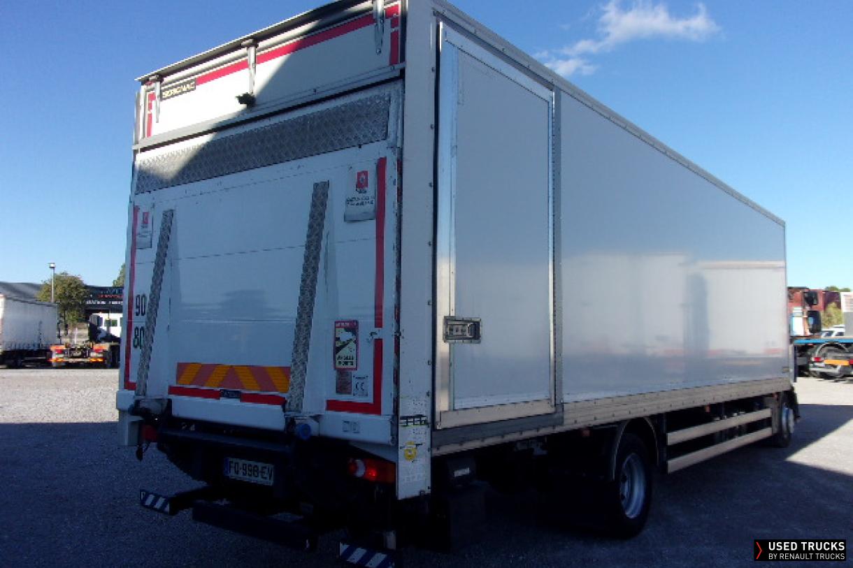 Renault Trucks D 240