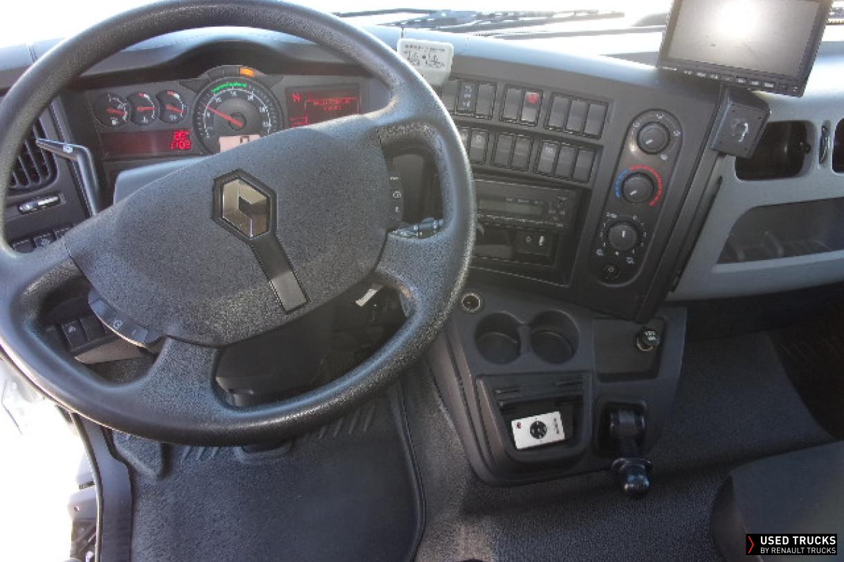 Renault Trucks D 240