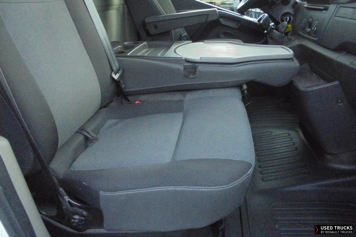 Renault Trucks Master 165