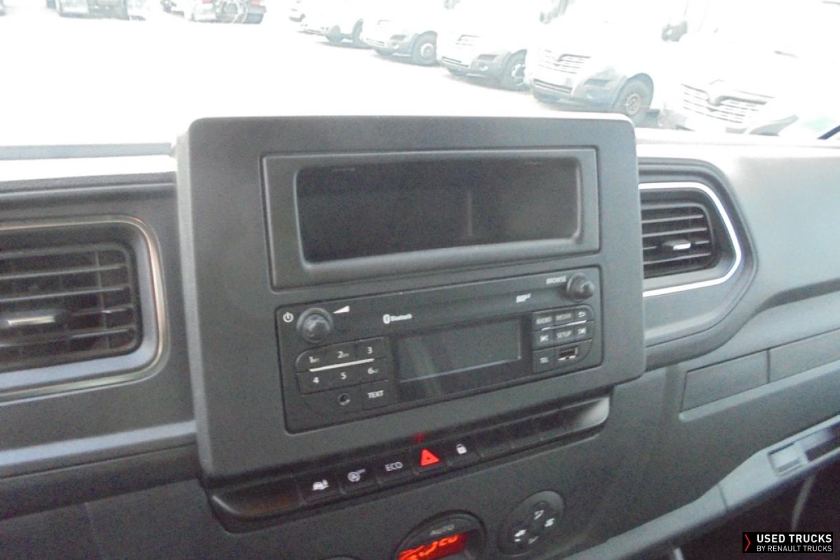 Renault Trucks Master 165
