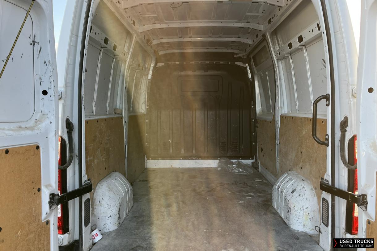 Renault Trucks Master 150