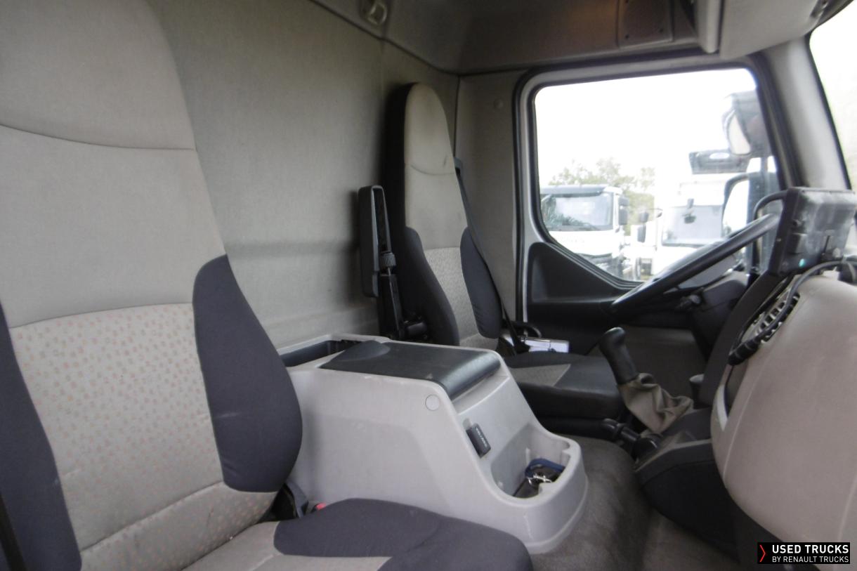 Renault Trucks Midlum 220