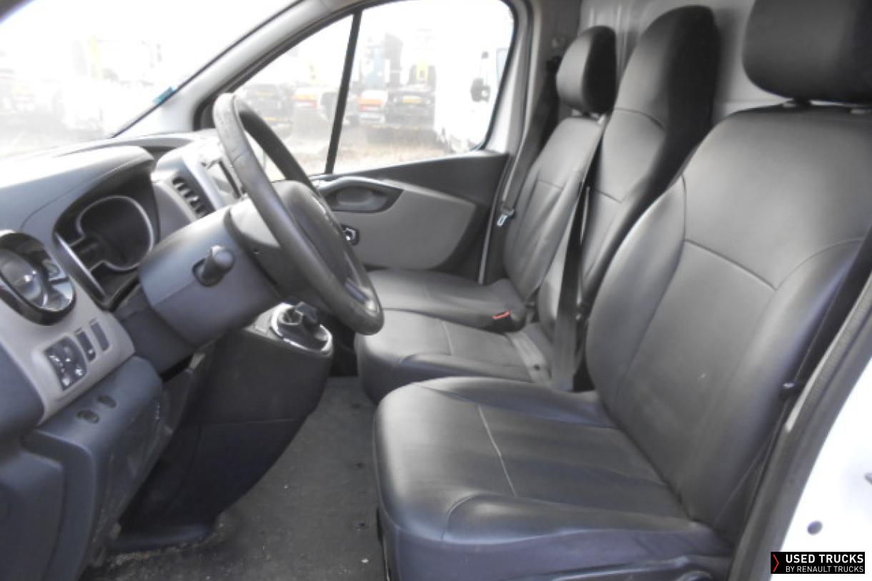 Renault Trucks Trafic 