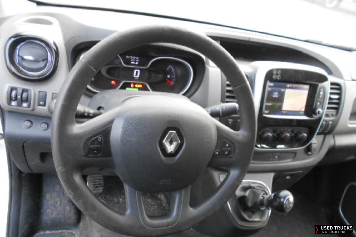 Renault Trucks Trafic 