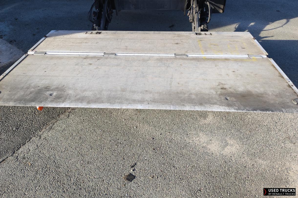 Renault Trucks D Wide 280