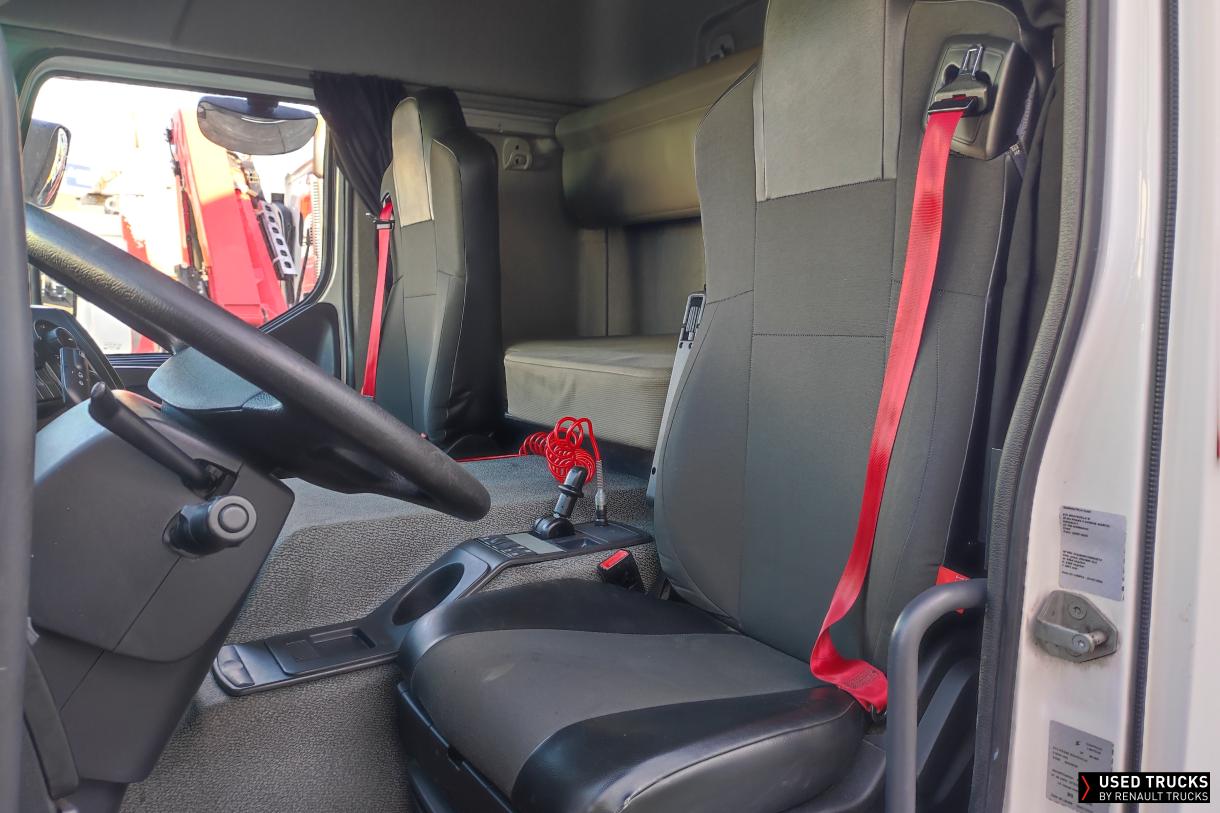 Renault Trucks D Wide 280