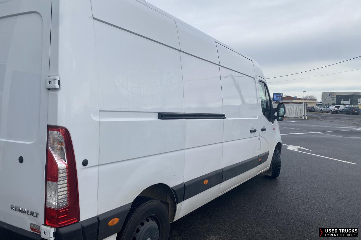 Renault Trucks Master 130