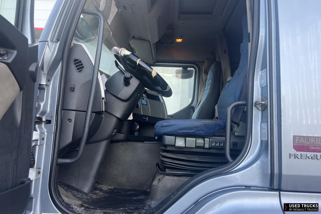 Renault Trucks Premium Route 380