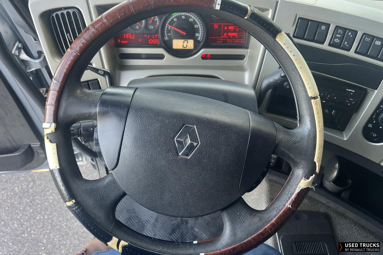 Renault Trucks Premium Route 380