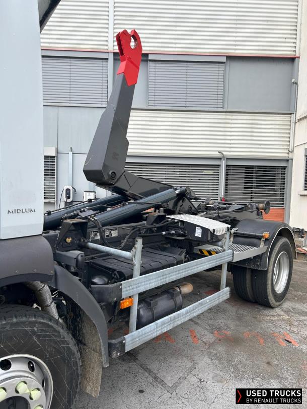 Renault Trucks Midlum 220