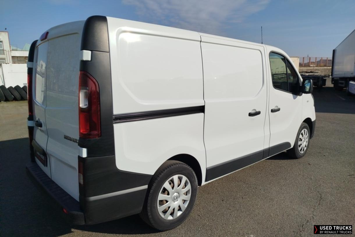 Renault Trafic 145