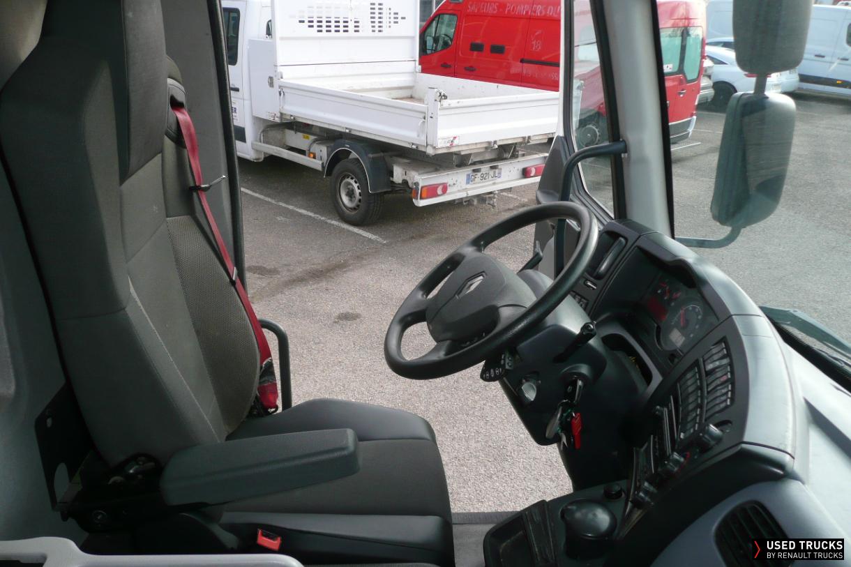 Renault Trucks D 210
