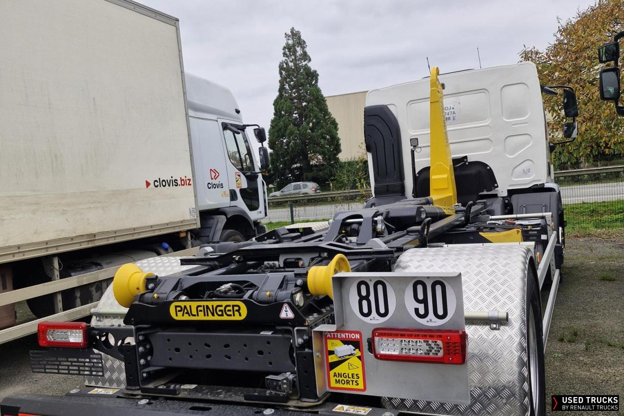 Renault Trucks D 320