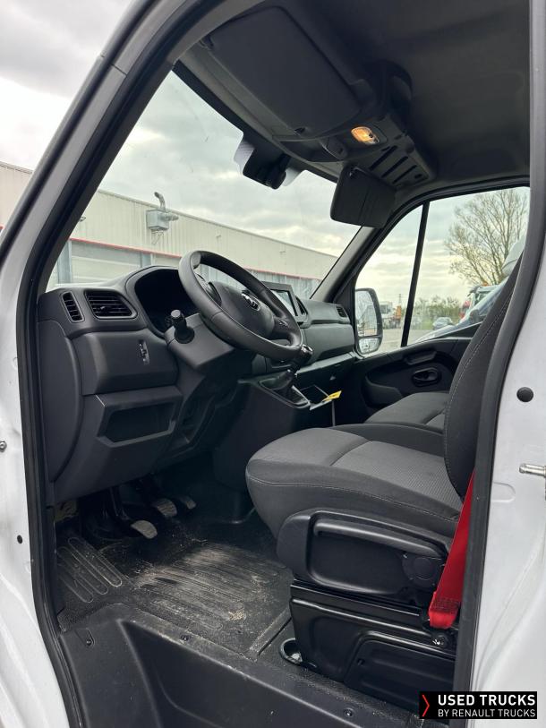 Renault Trucks Master 135