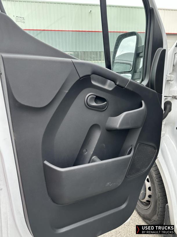 Renault Trucks Master 135