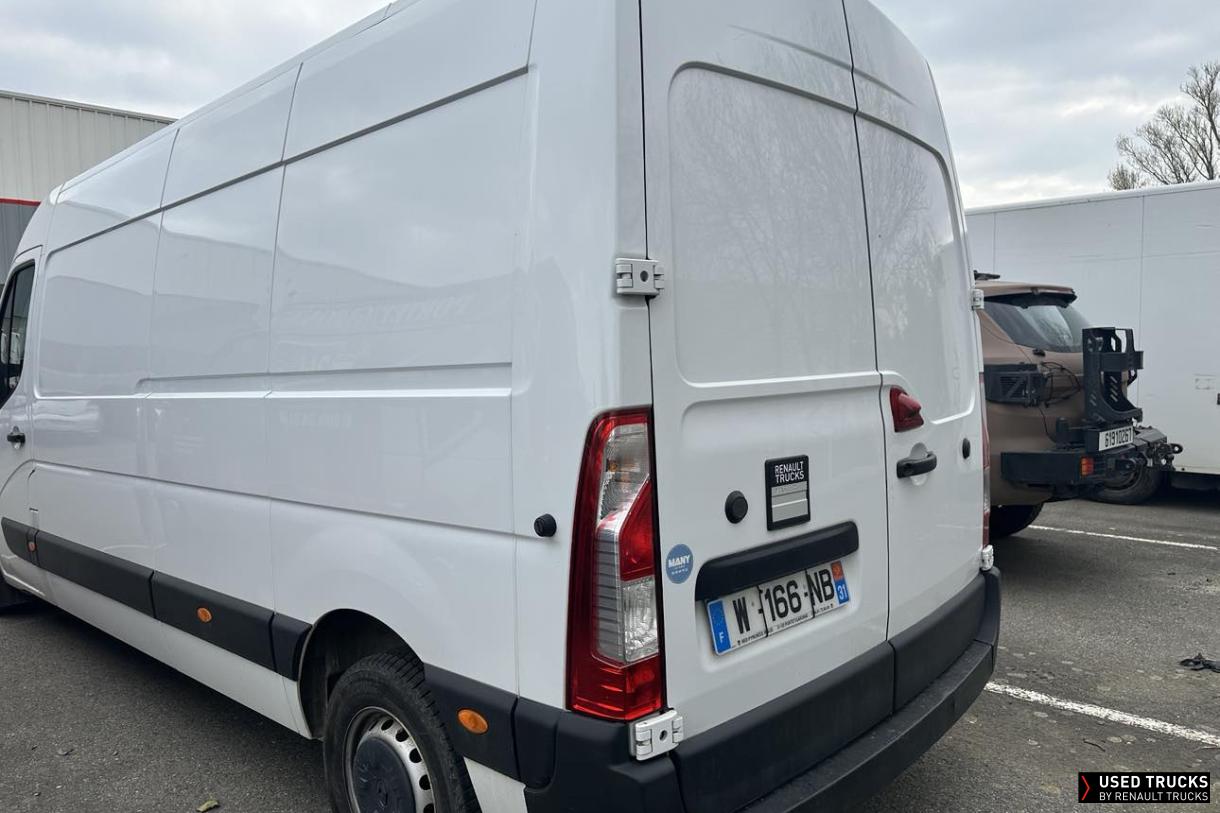 Renault Trucks Master 135