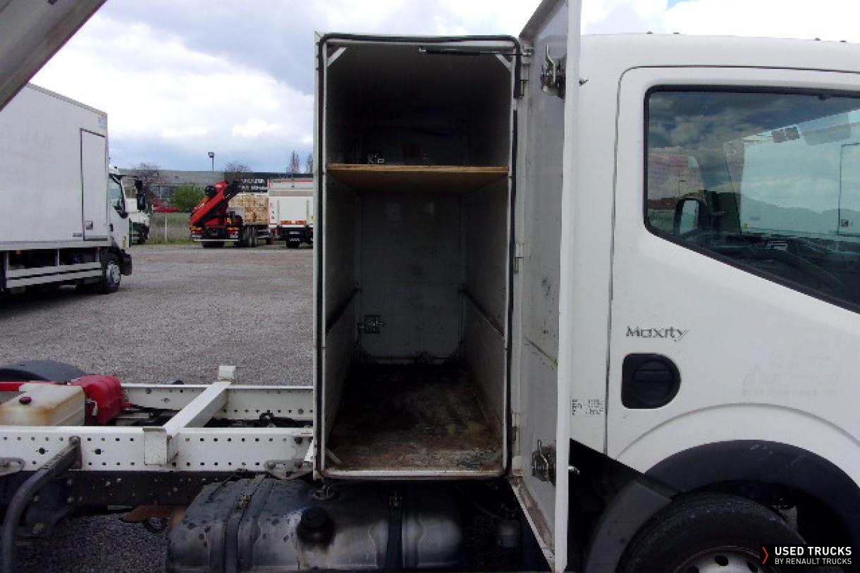 Renault Trucks Maxity 130