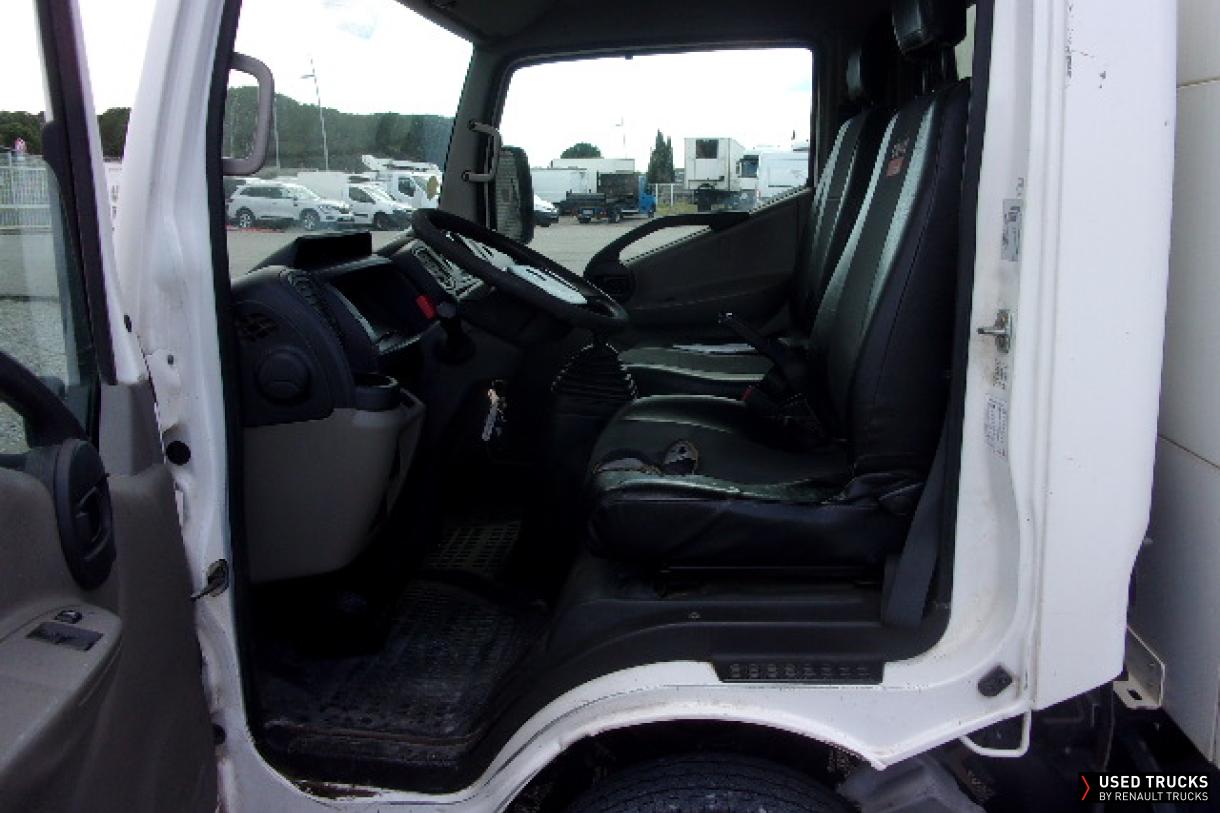 Renault Trucks Maxity 130