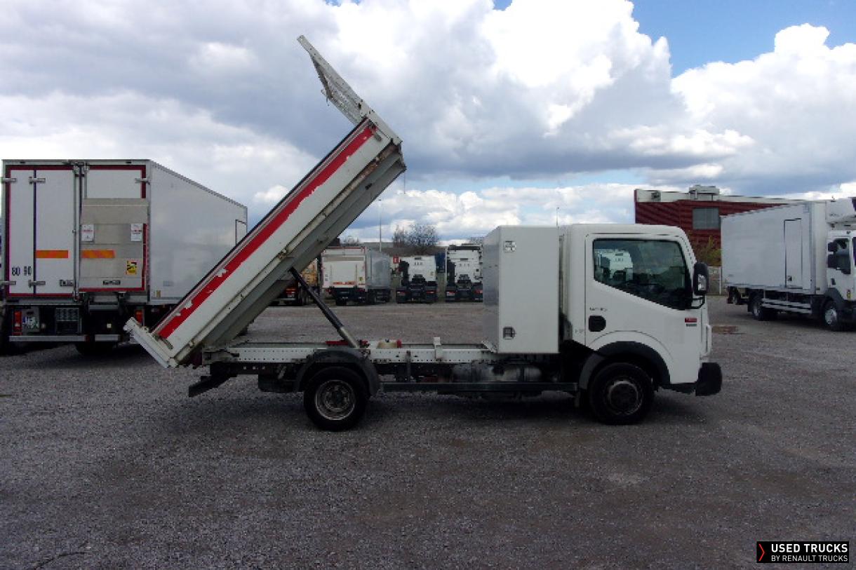 Renault Trucks Maxity 130