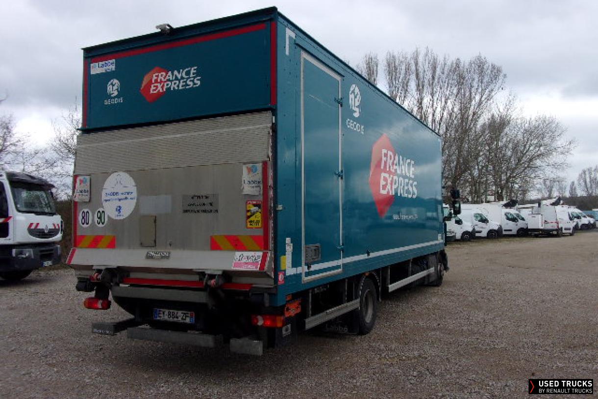 Renault Trucks D 240