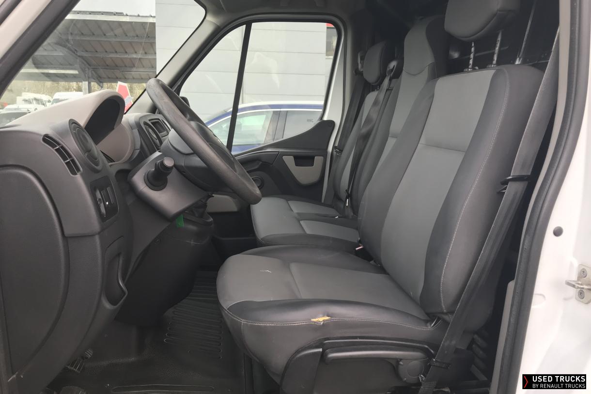Renault Trucks Master 130