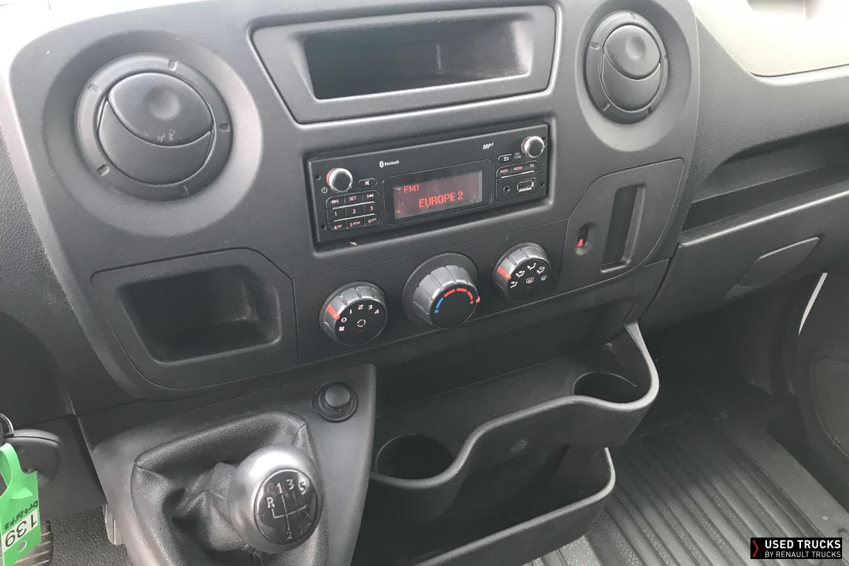 Renault Trucks Master 130