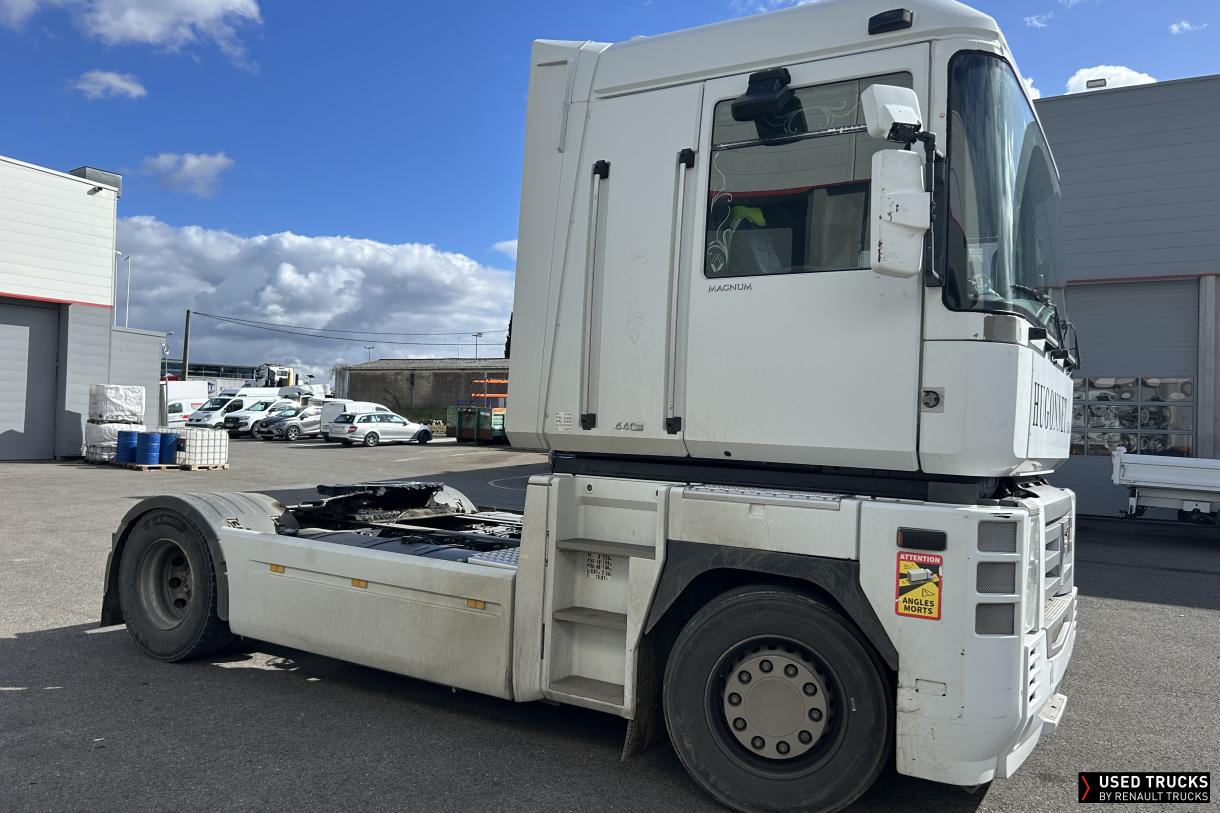 Renault Trucks Magnum 440