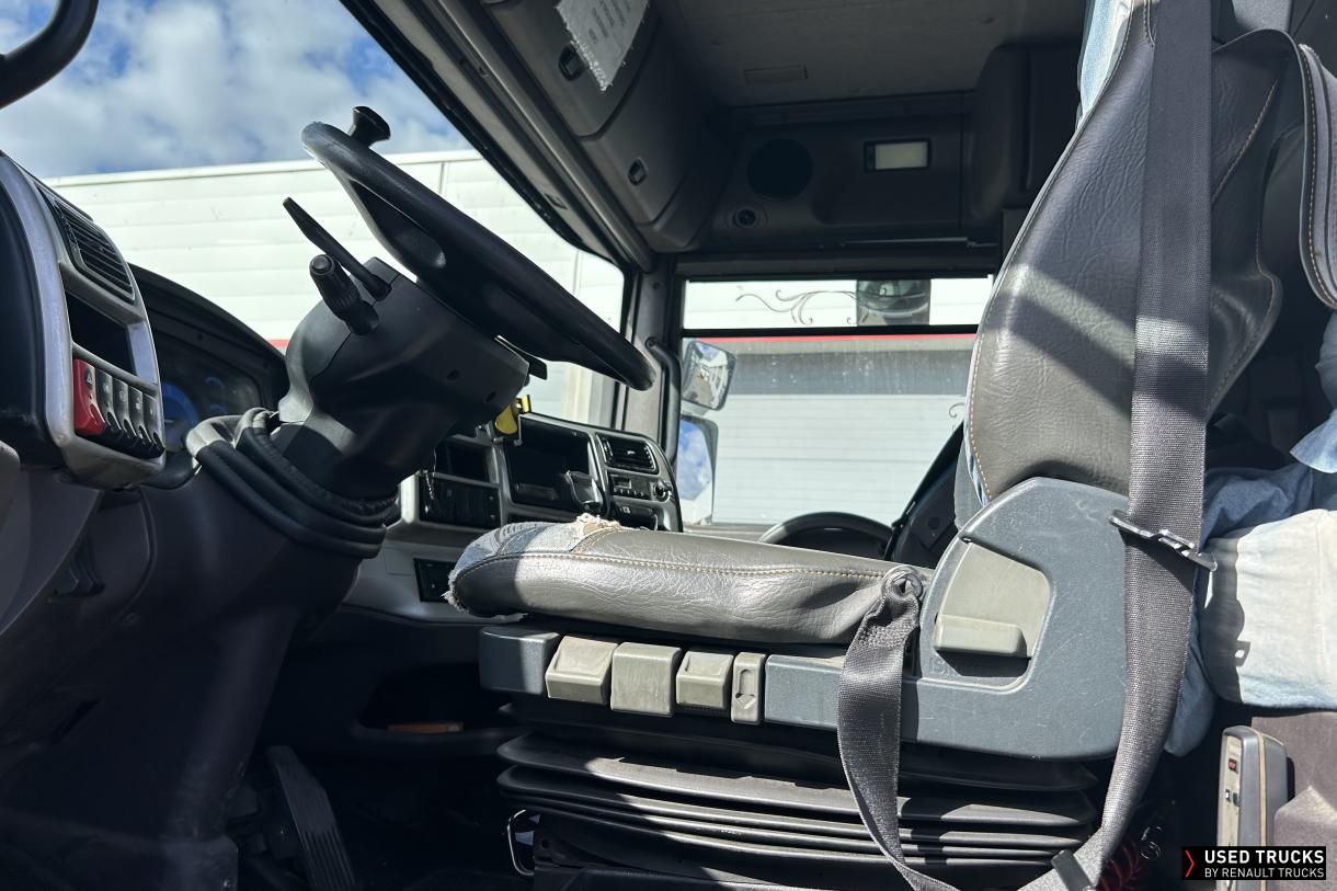 Renault Trucks Magnum 440