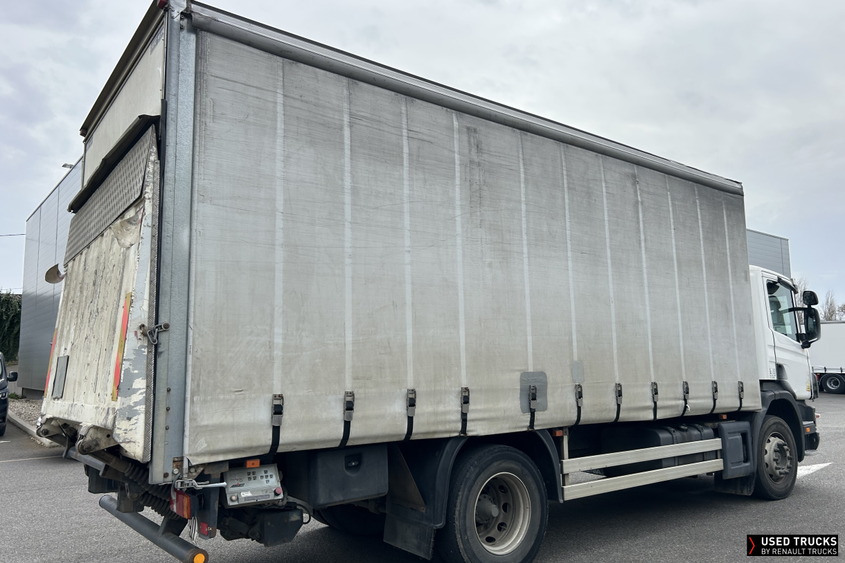 Scania R-serie 220