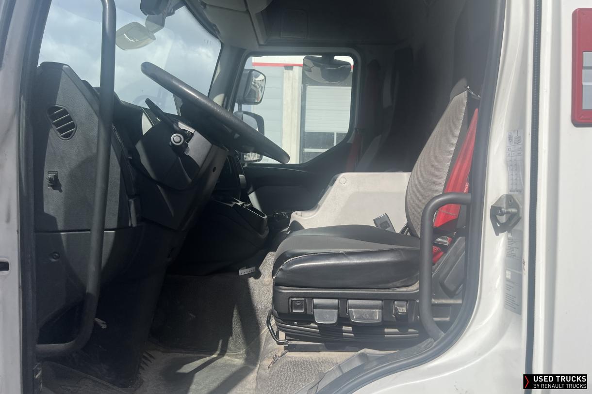 Renault Trucks D 240