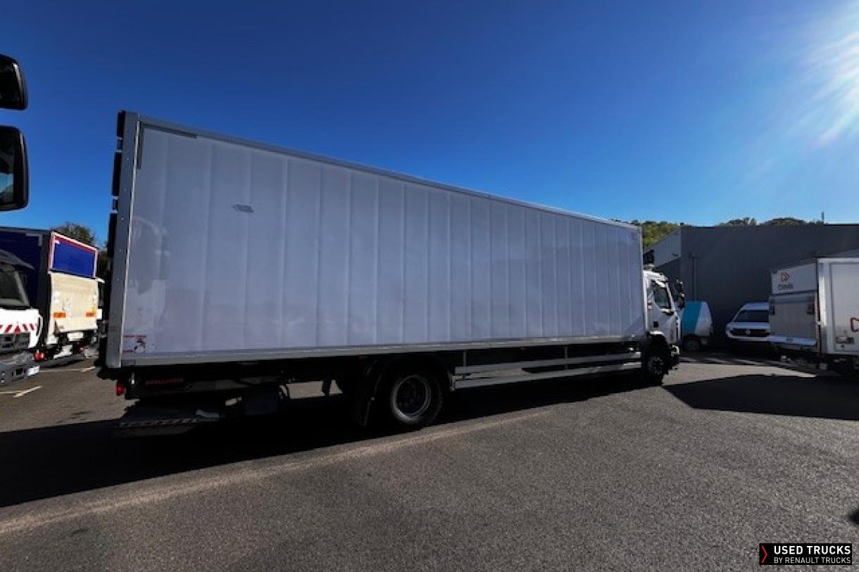 Renault Trucks D Wide 320