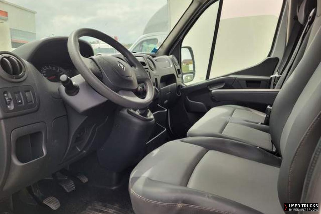 Renault Trucks Master 130